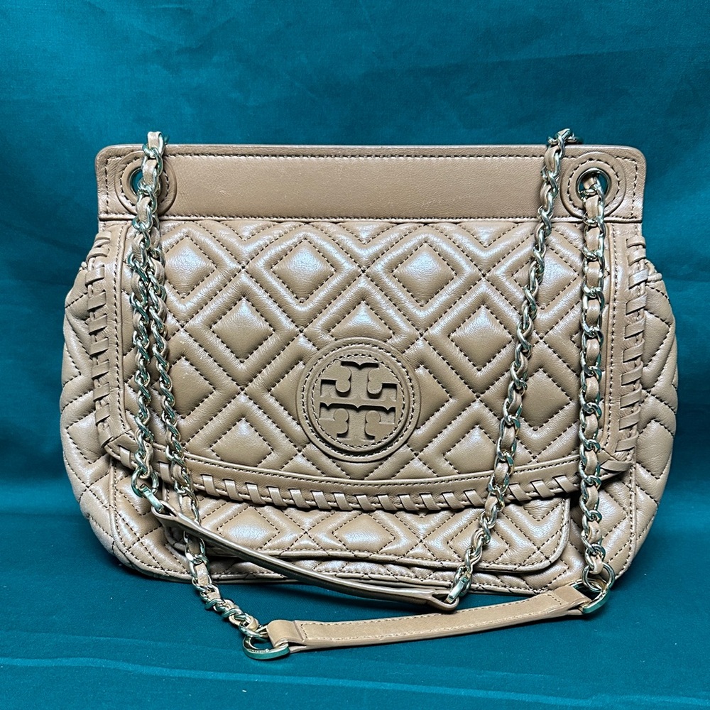 ❤️SOLD❤️TORY BURCH Quilted Tan Shoulder Bag